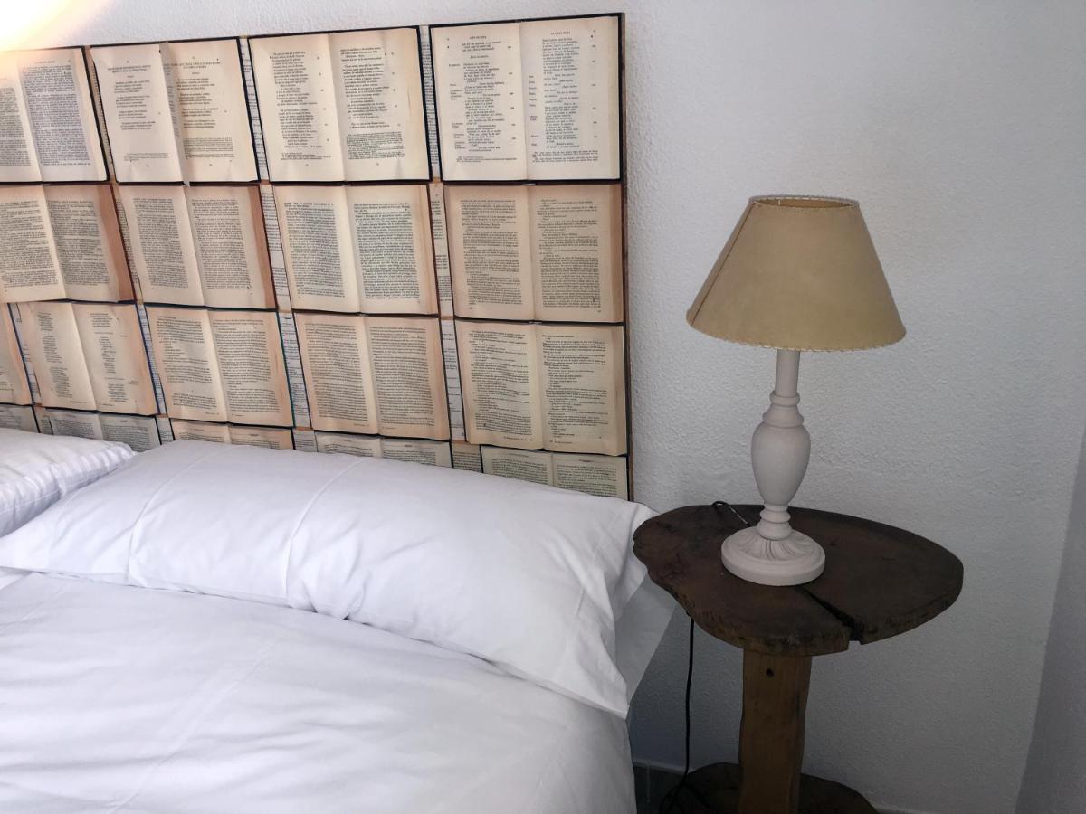 La Libreria De Viana Apartment Cordoba Bilik gambar